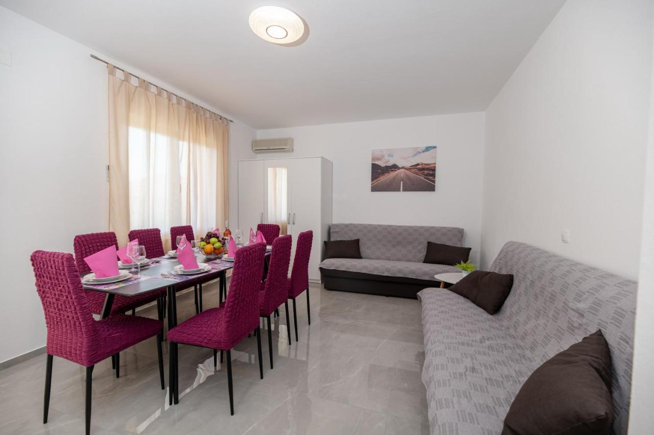 Apartments Zora Seline Bagian luar foto